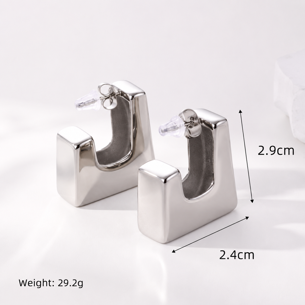 Nova Chunky Geometric Stud Earrings