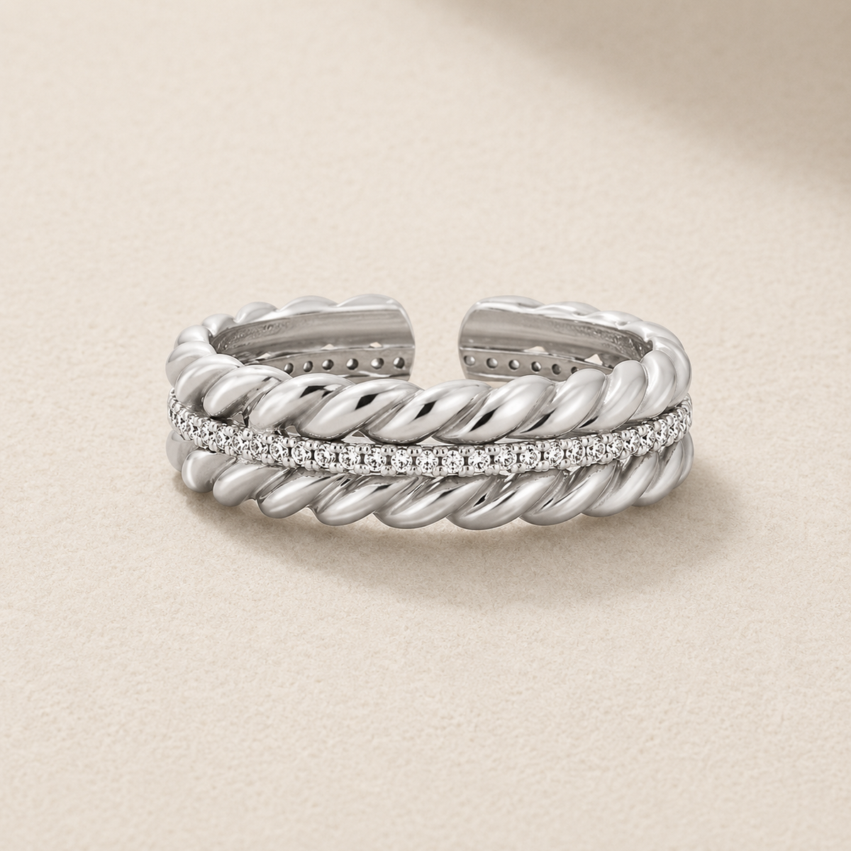 Twisted Pavé Adjustable Ring