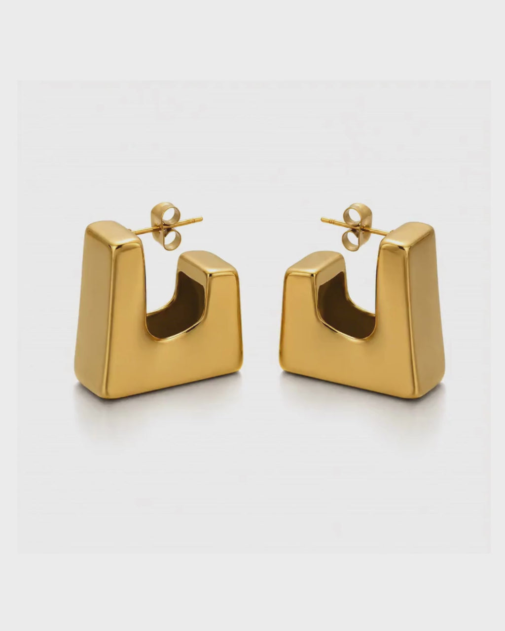 Nova Chunky Geometric Stud Earrings